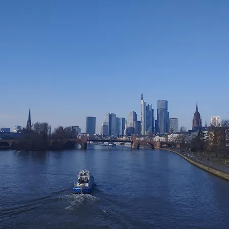 Big For 2 Pers, 9 Min To Trade Fare, Free Parking Frankfurt nad Menem